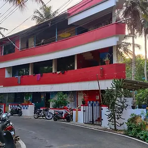 Abhi's Cafe Avaduthura Homestay Kovalam